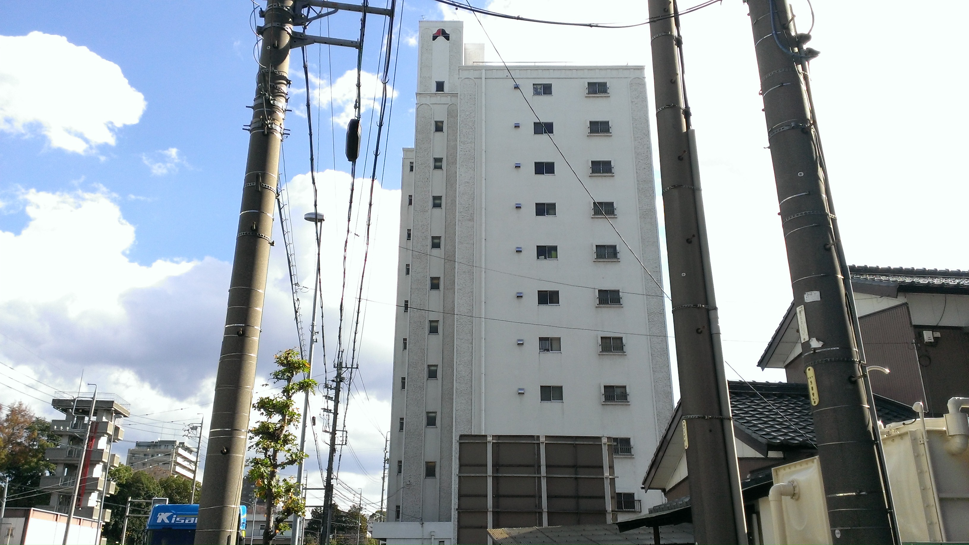 シャンボール岡崎