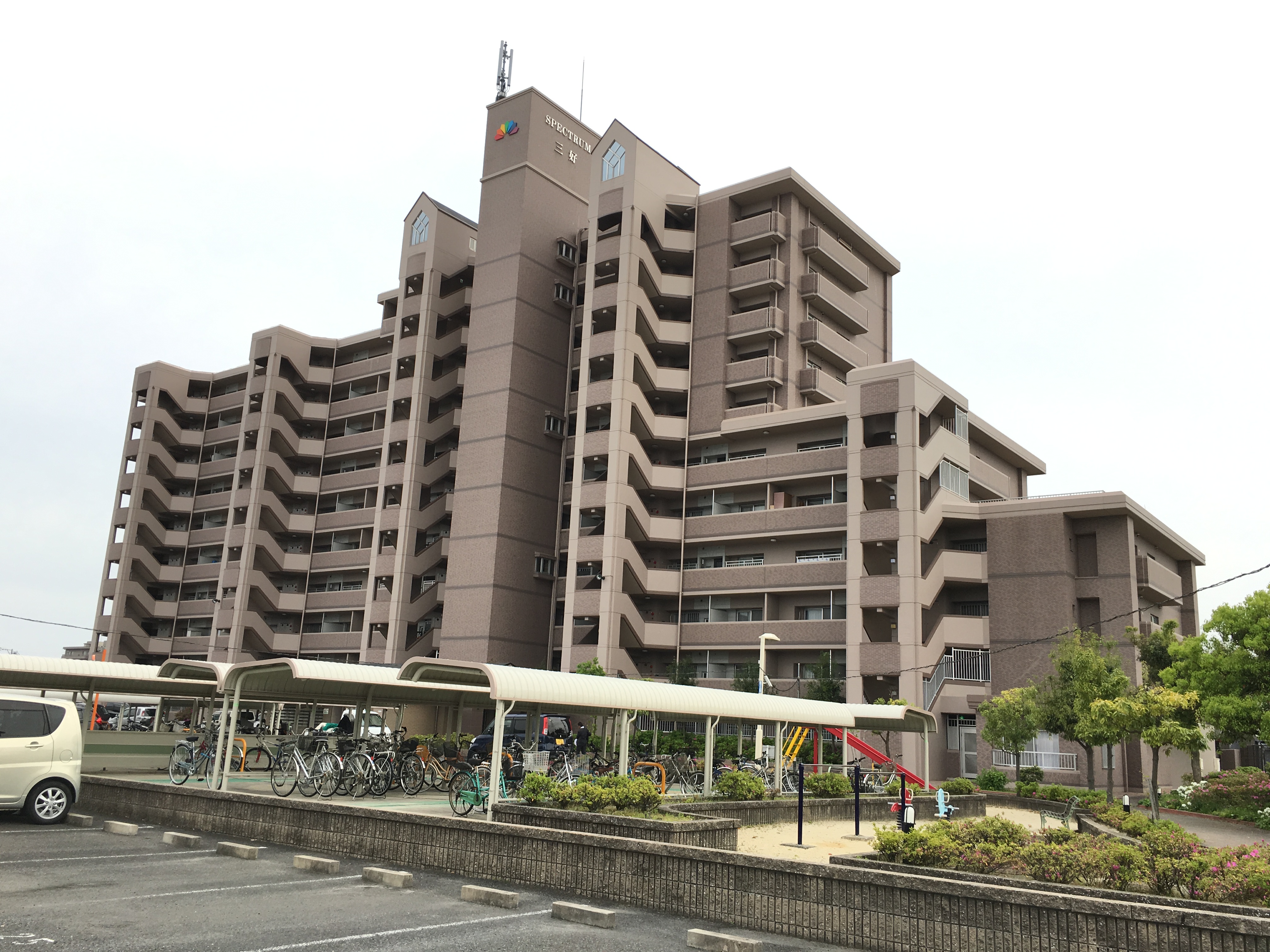 スペクトル三好 画像1