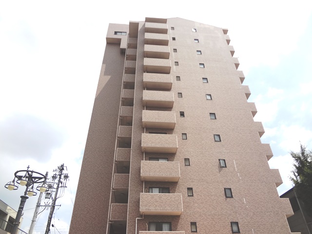 ファミール刈谷 画像1