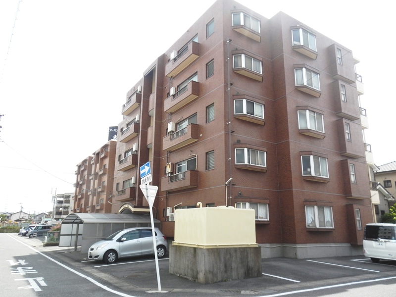 アーバン東海 画像1