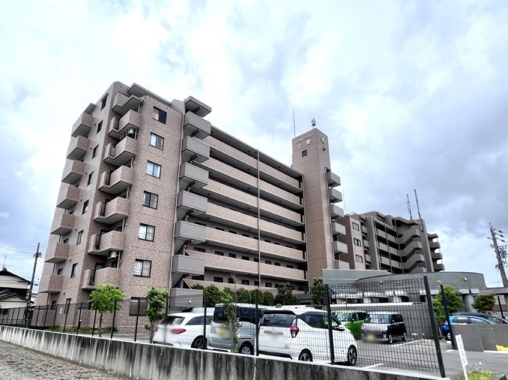ロイヤルマンション上里
