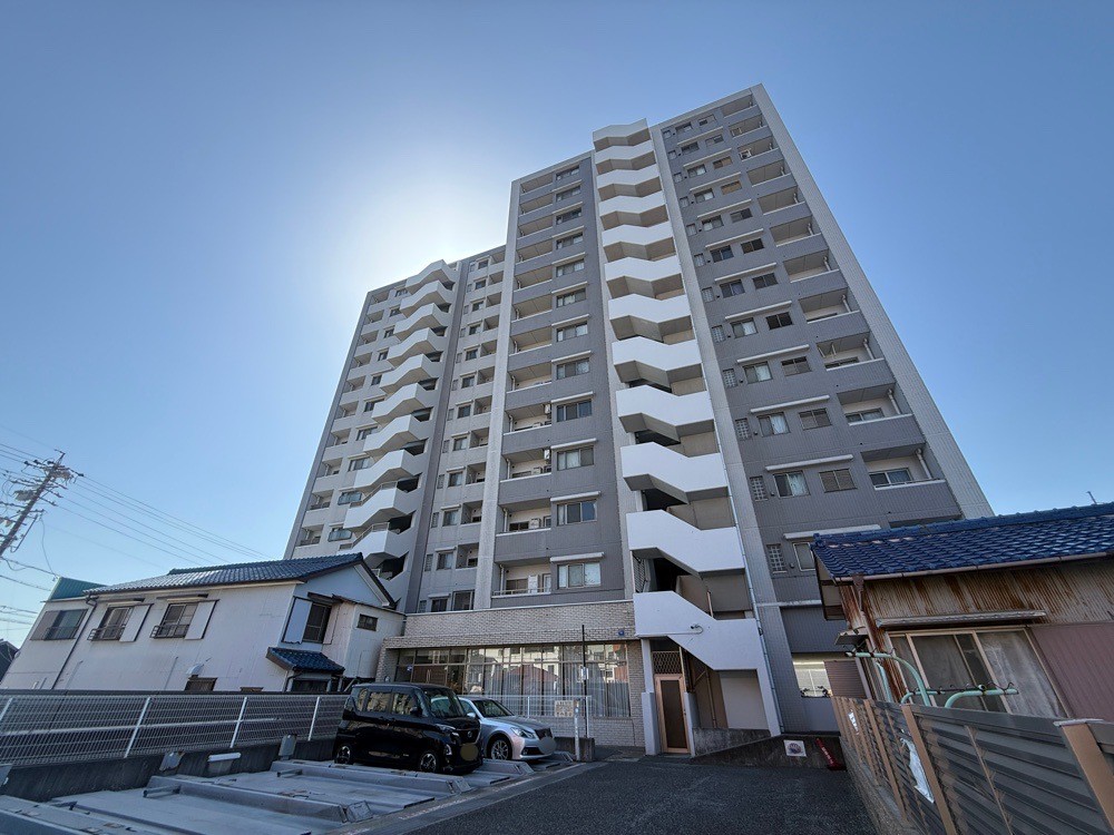 キャッスルハイツ半田中町 画像1