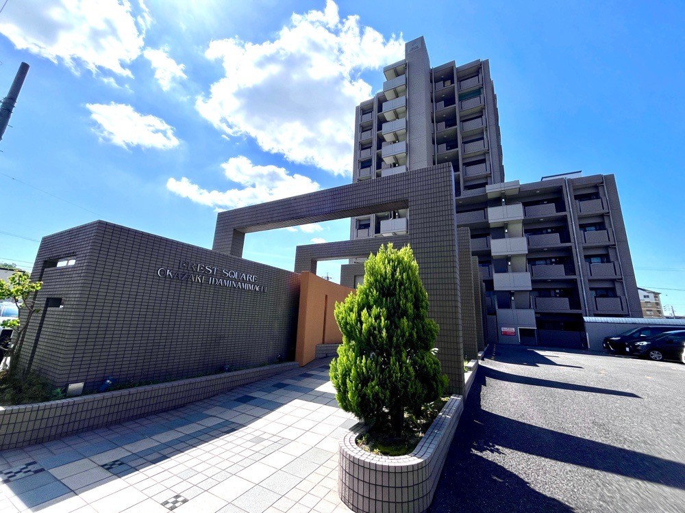 フレストスクエア岡崎井田南町