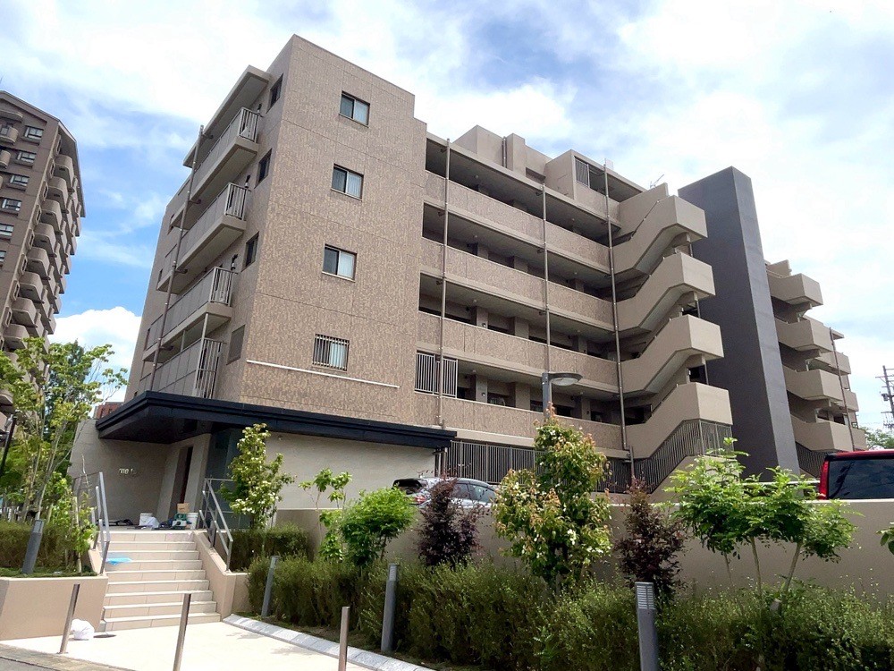 メイツ明大寺三島ヒルズ 画像1