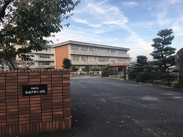 安城中部小学校 画像
