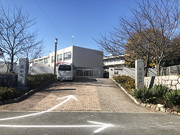 北部小学校 画像