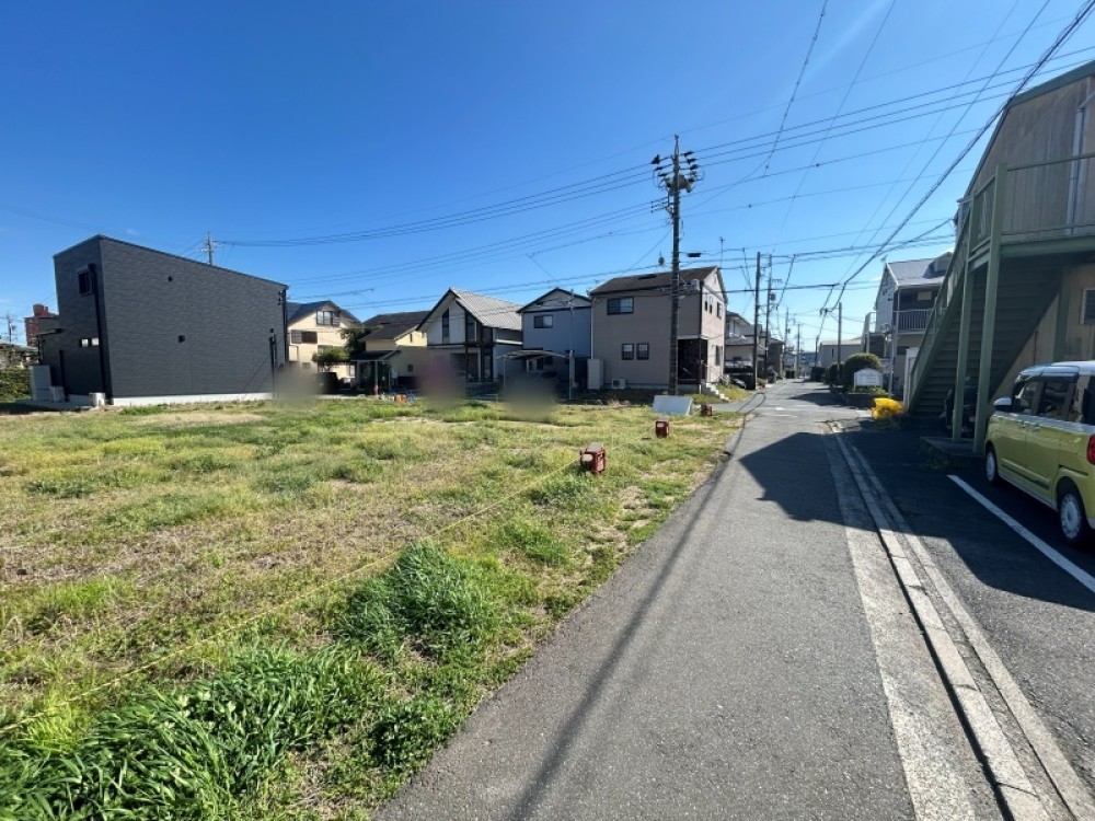 自由な建築プランを立てられる平坦地♪