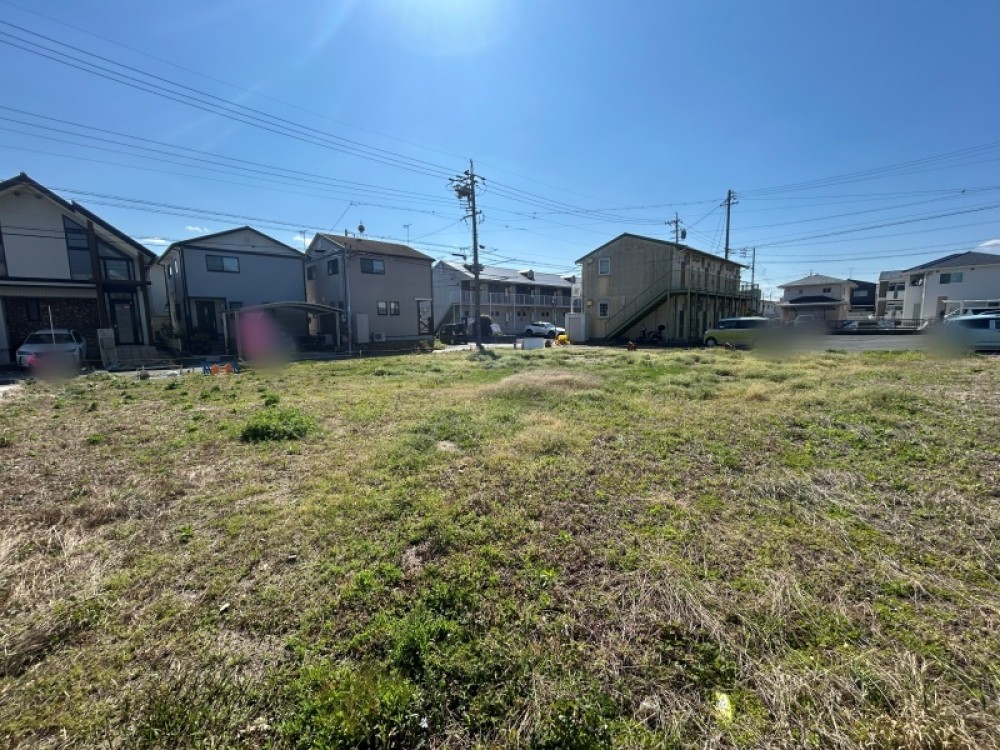 自由な建築プランを立てられる平坦地♪