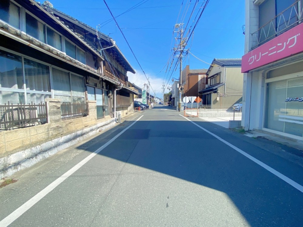 駅まで徒歩約１１分！通勤・通学に便利！