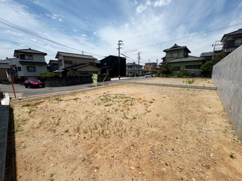 落ち着いた雰囲気の閑静な住宅地！