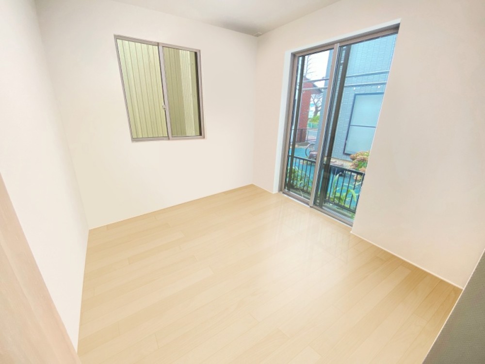 シンプルでナチュラルな内装。※一部CG加工済み