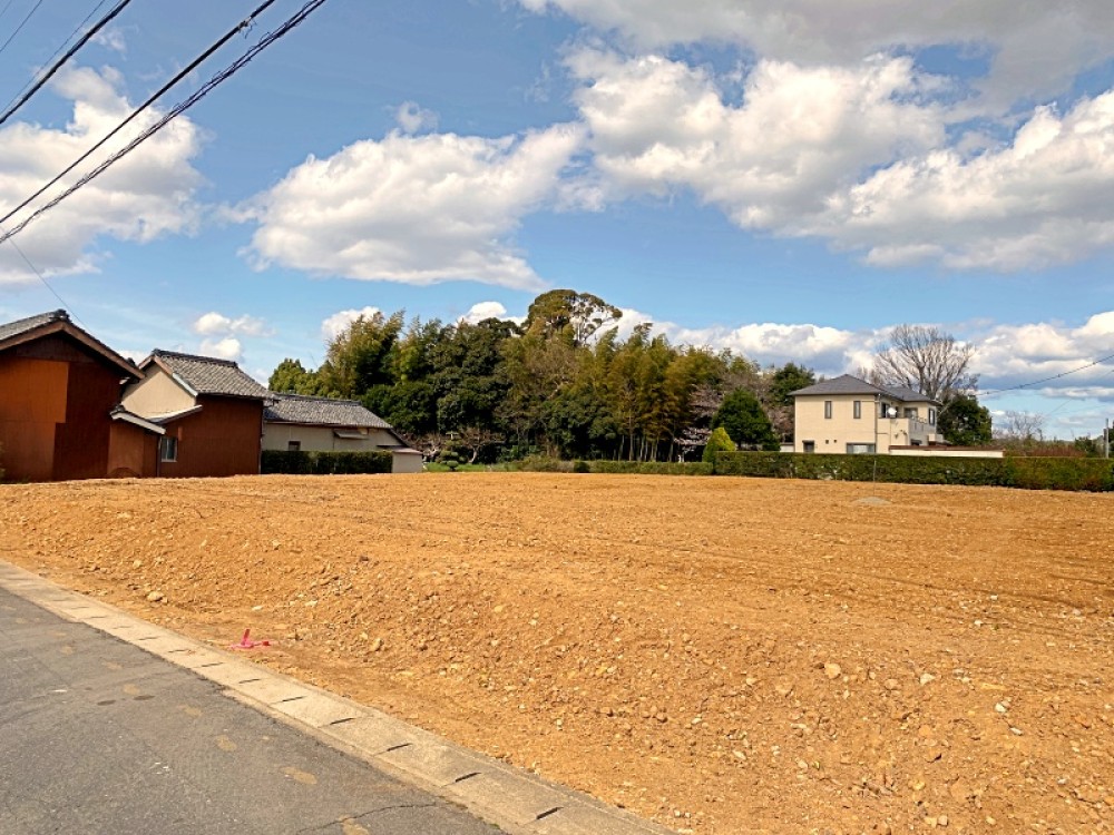 小･中学校が近くお子様がいるご家庭も安心！