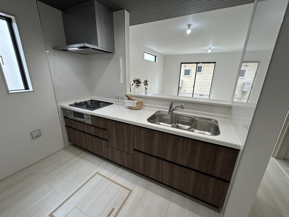 豊田市平和町　2期　全2棟　1号棟 画像6