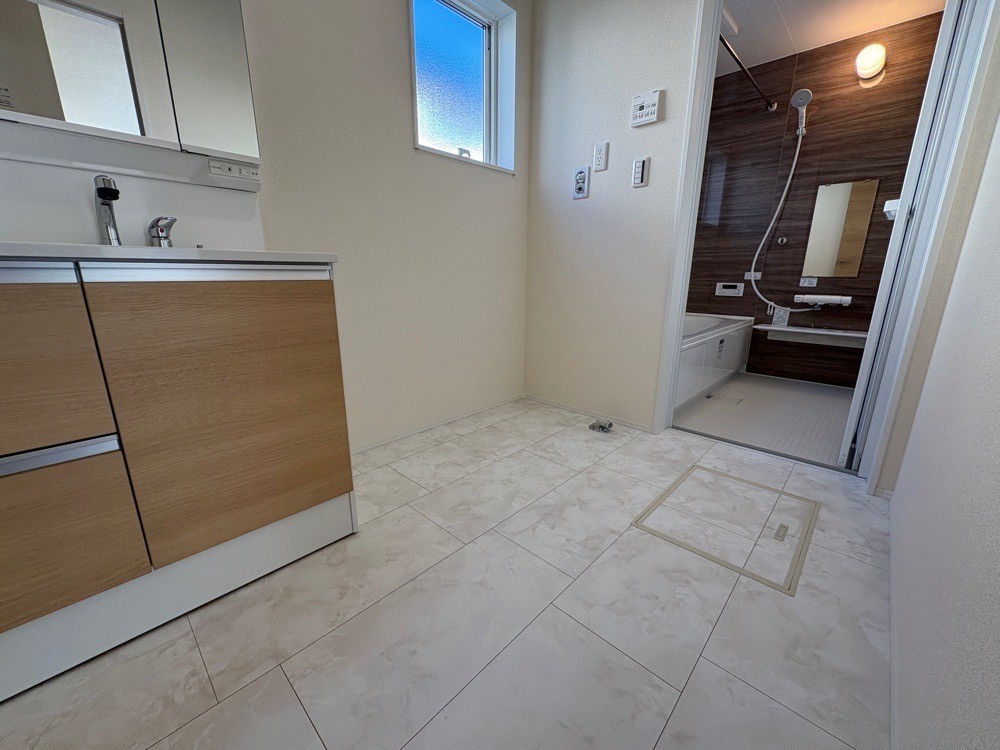 豊橋市牛川薬師町58期　全3棟　1号棟 画像6