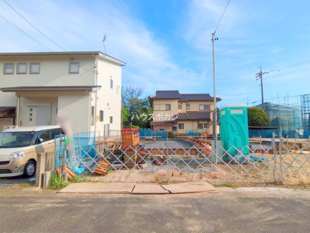スーパー近く！買い物に便利です◎