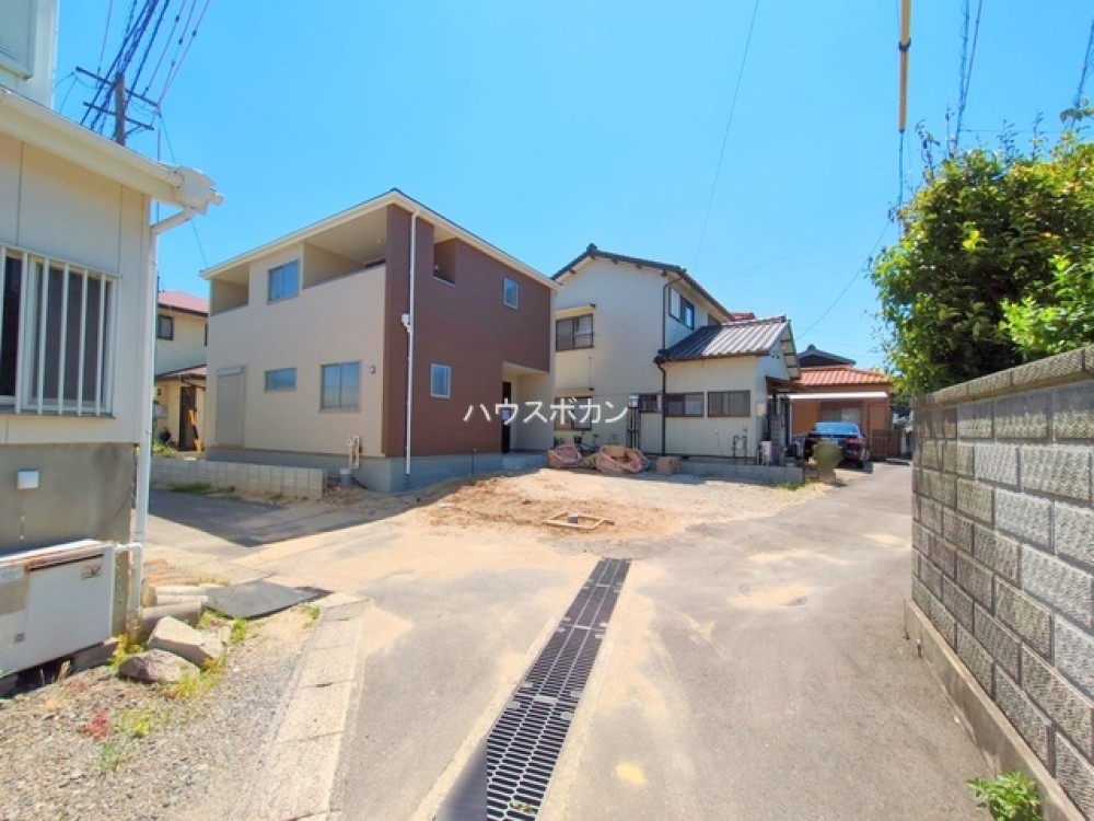 閑静な住宅街に立地しています◎