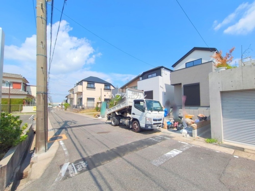 前面道路約6m超え！
