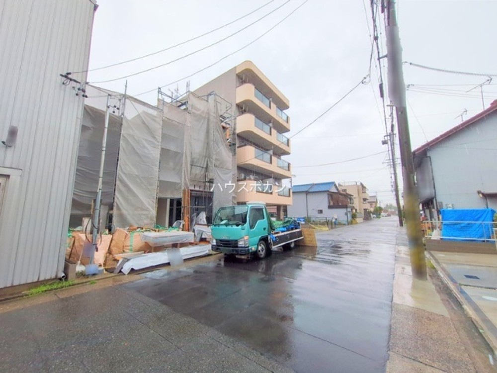 前面道路広々！
