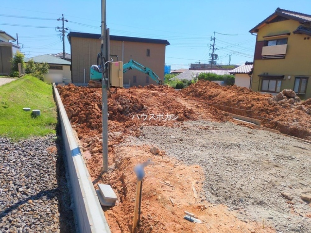 現在建築中！