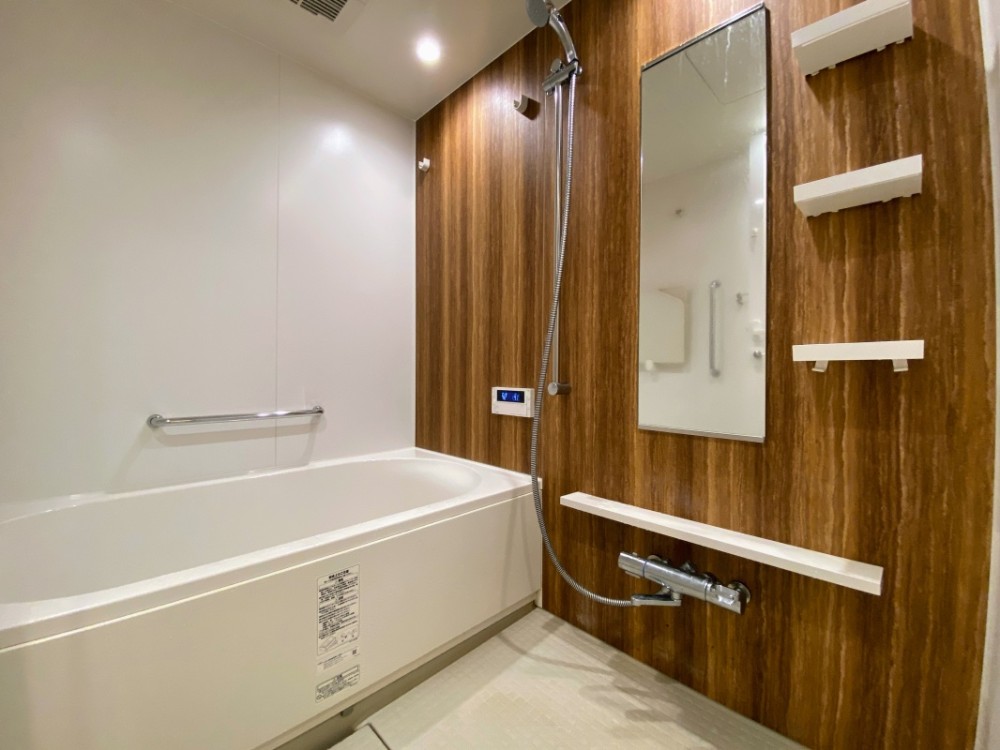 浴室乾燥機付きのバスルーム🛁