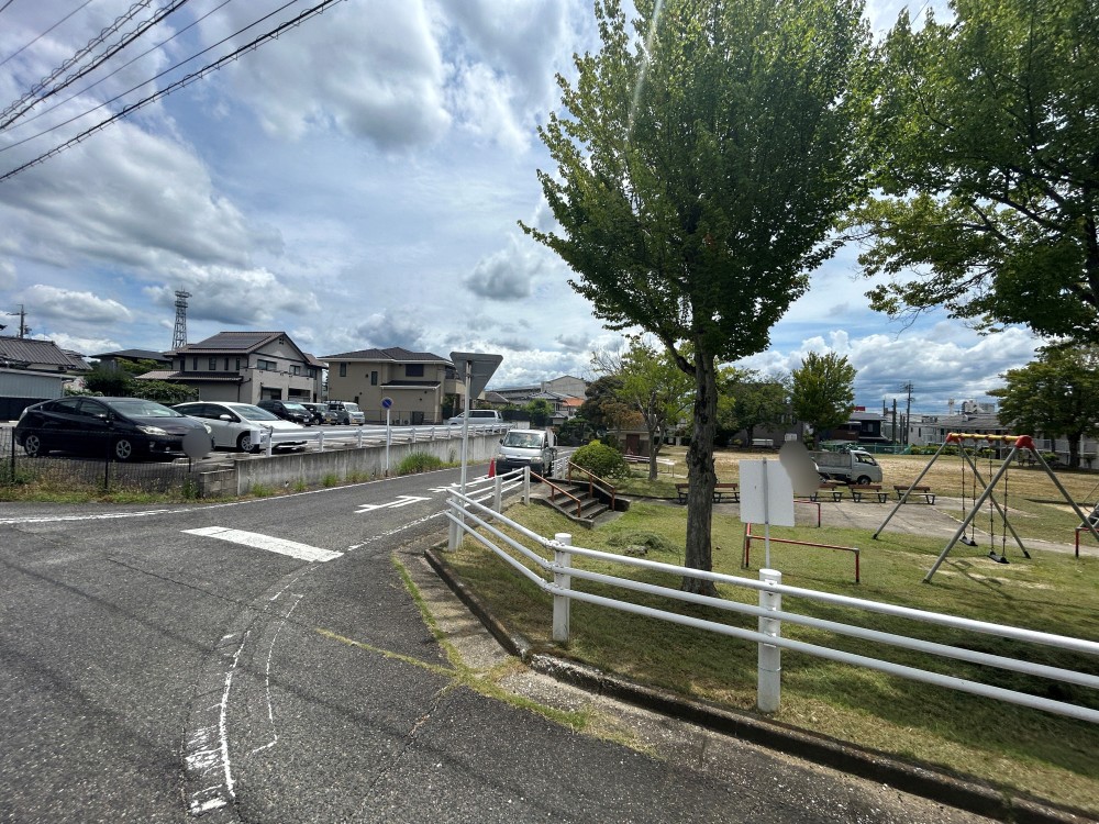 交通量が少ないので安心です
