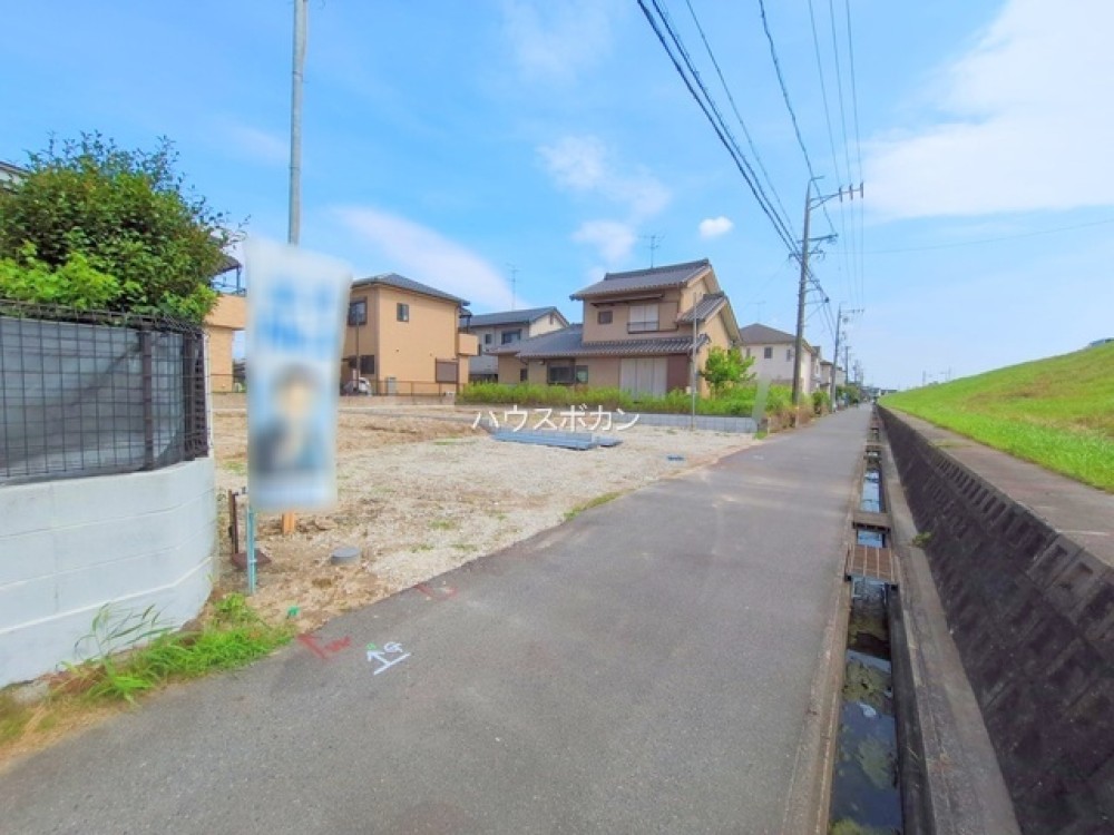 落ち着いた雰囲気の住宅街♪