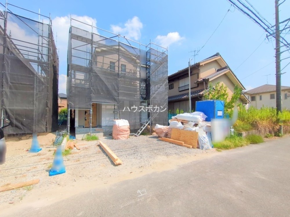 現在建築中！