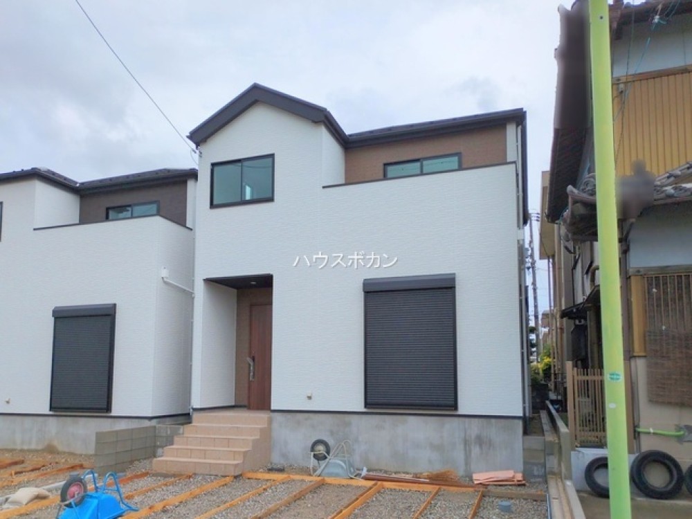 現在建築中！