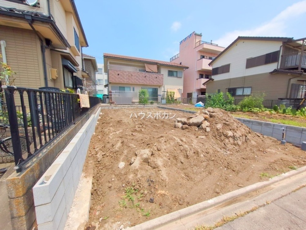 現在建築中！