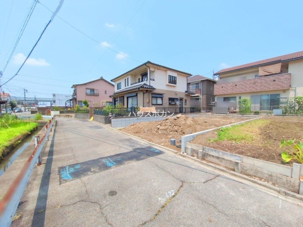 落ち着いた雰囲気の住宅街♪