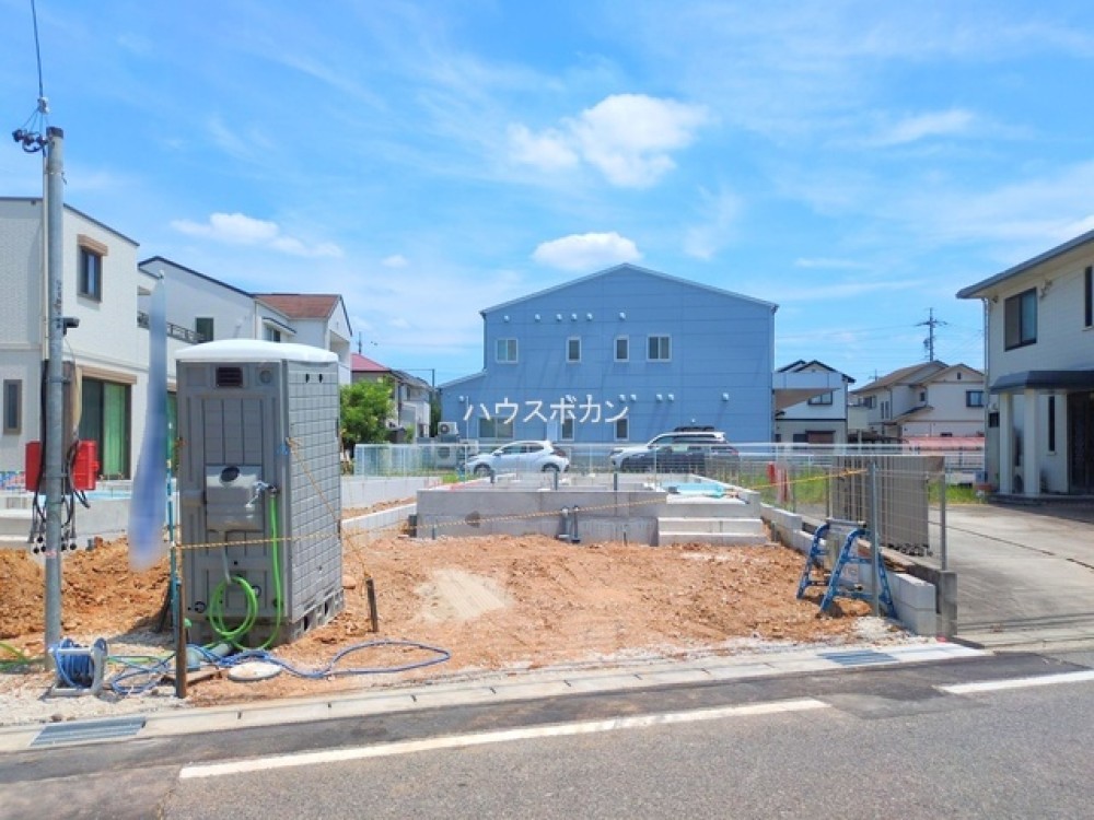 最寄り駅まで徒歩約8分の好立地です！！