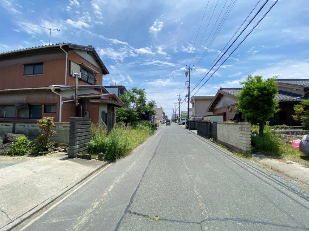 イオンモール豊川まで車で5分！！