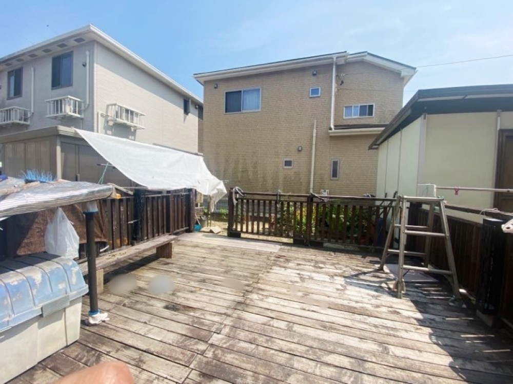 BBQも楽しめるウッドデッキ！