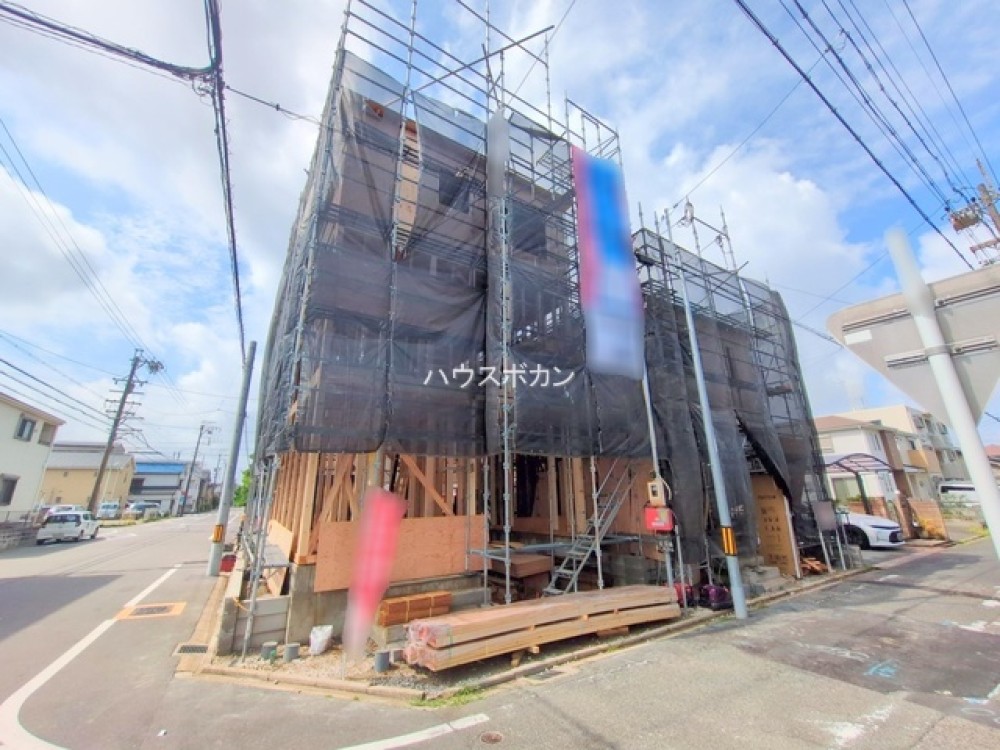 現在建築中！