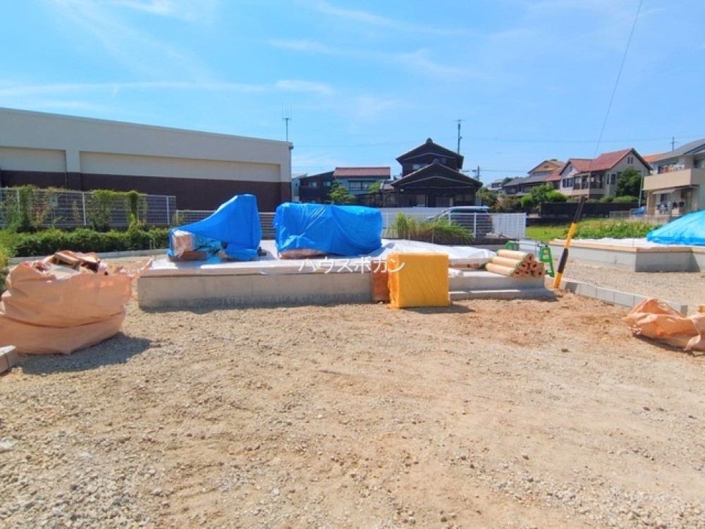 現在建築中！