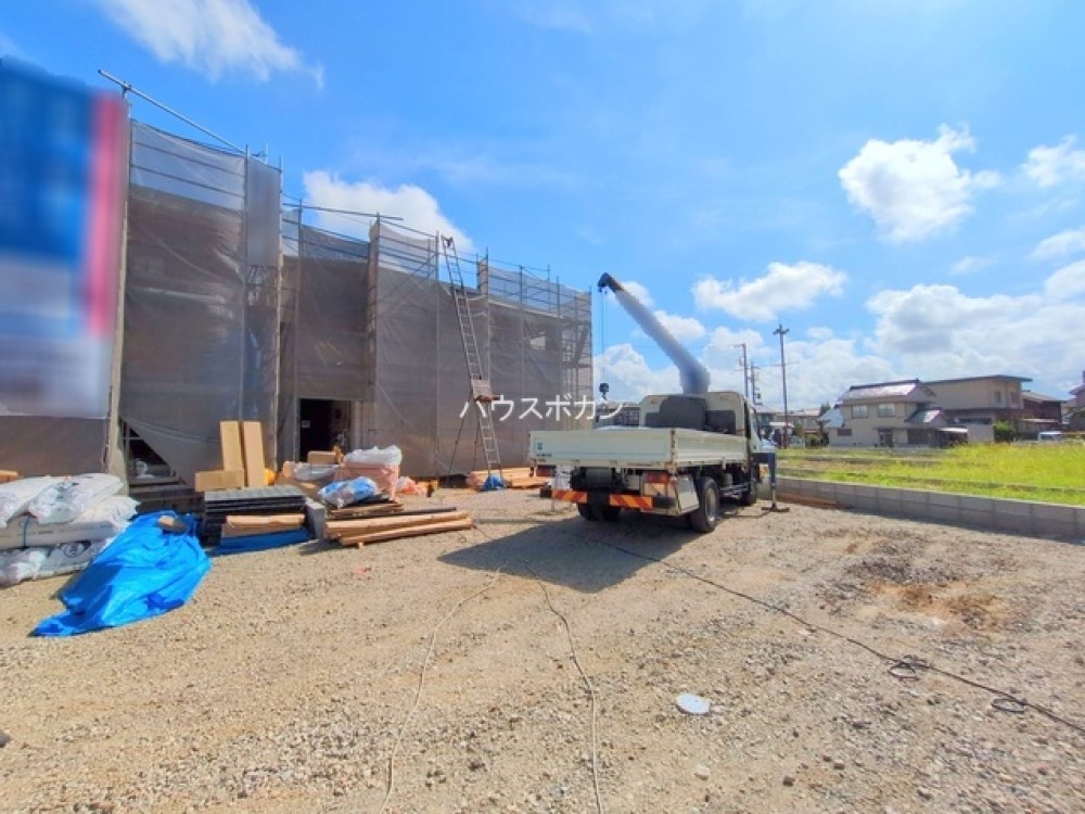 現在建築中！
