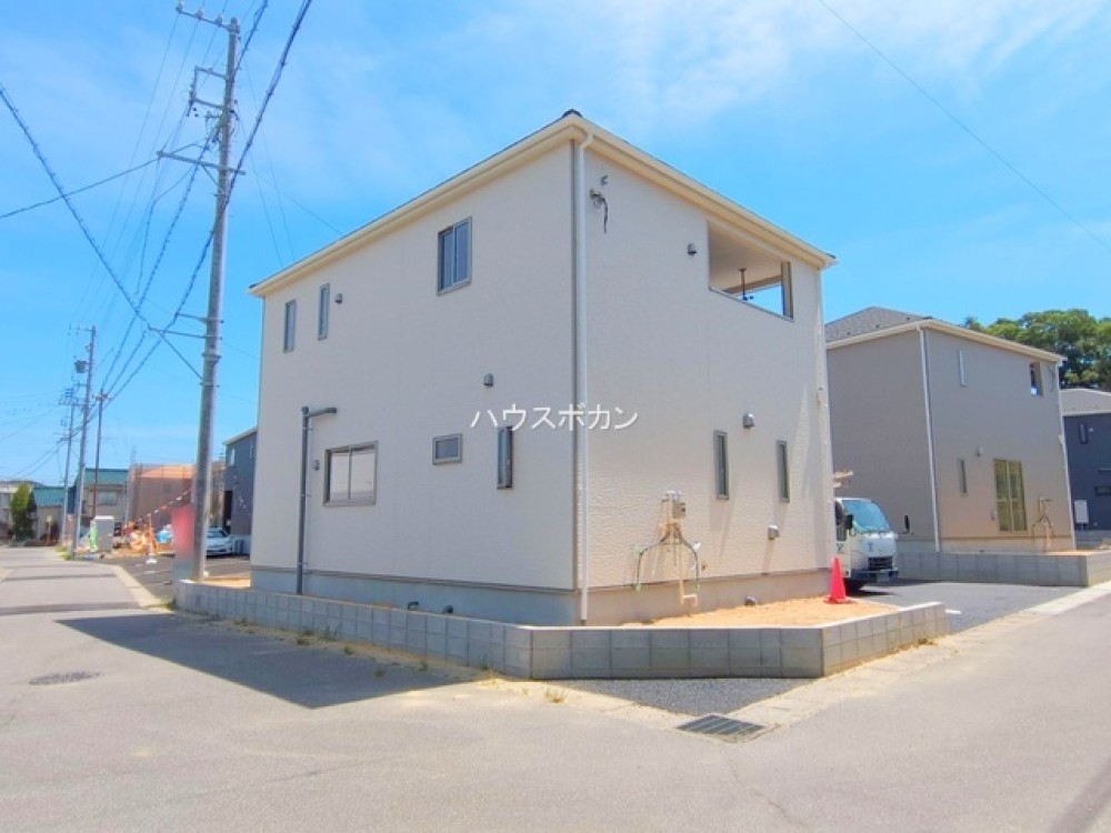 現在建築中！