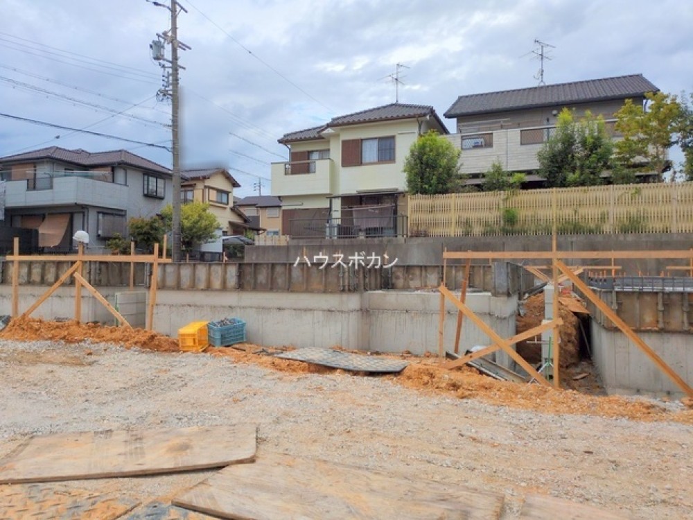 名鉄常滑線「新日鉄前」駅徒歩約20分！