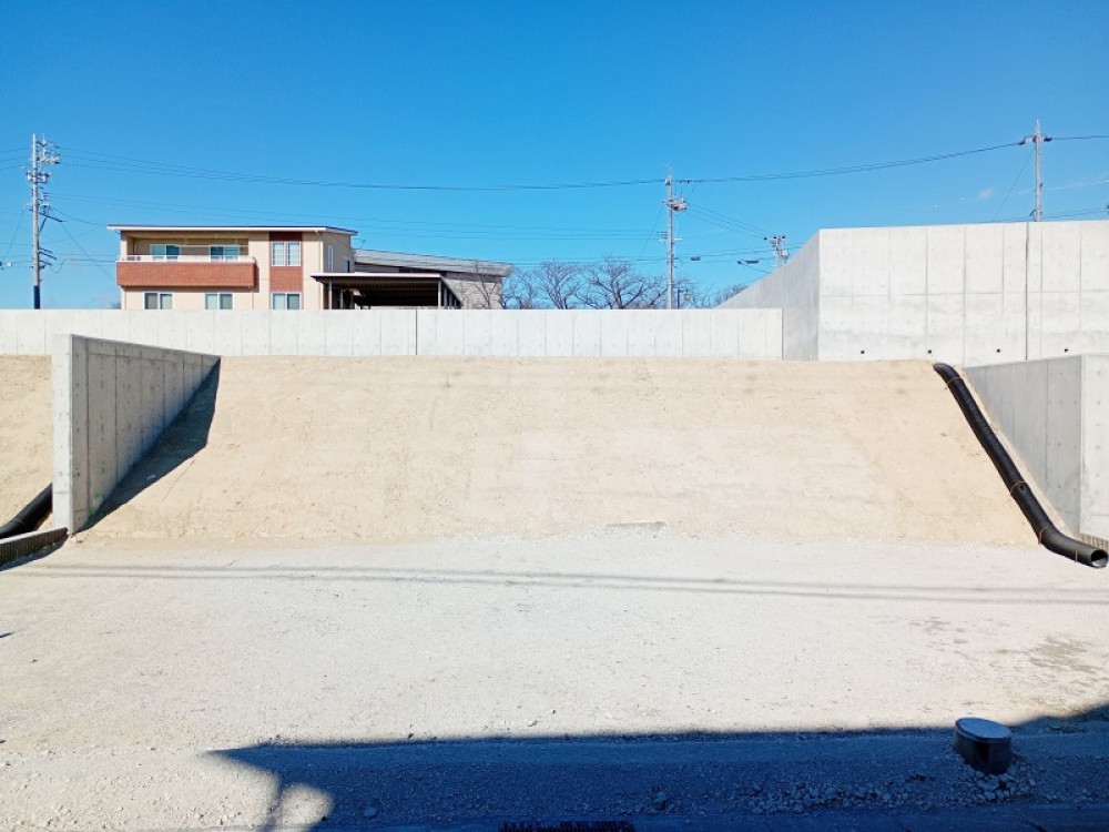 造成後のお渡し♪建築コストが抑えられます。