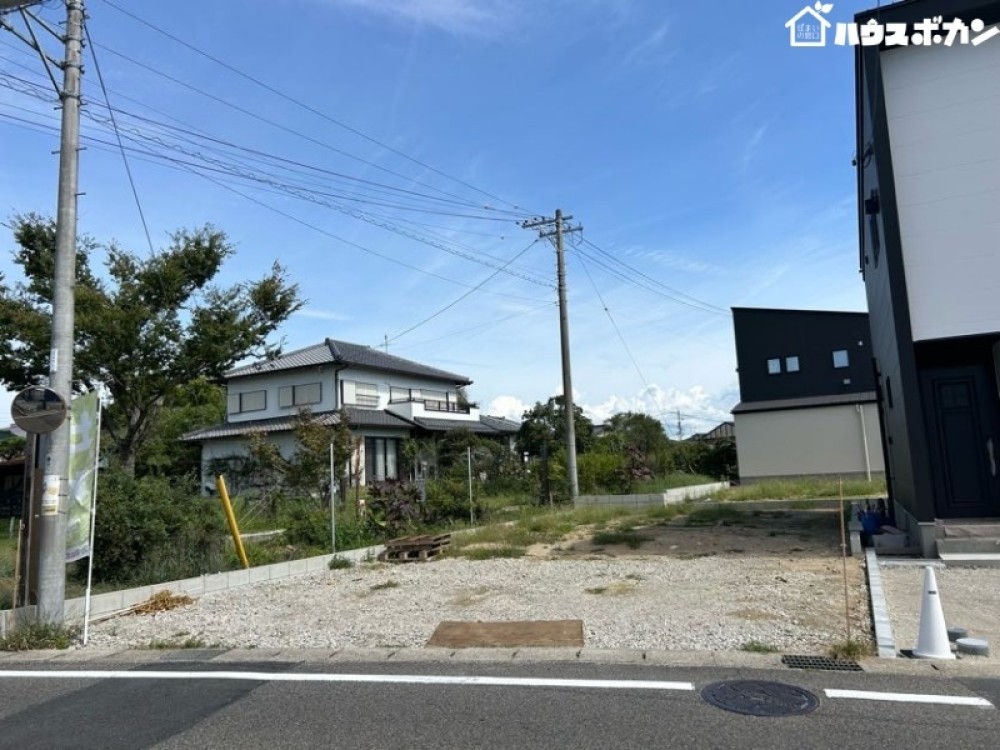 造成済み物件♪建築コストが抑えられます。