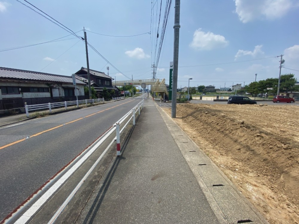 間口約16m以上！駐車も楽々！