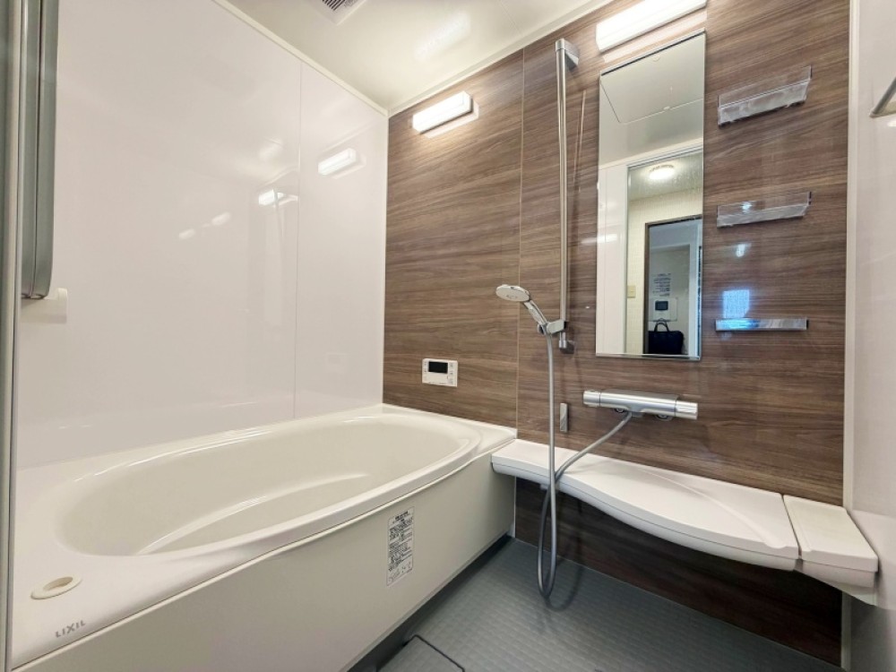 浴室乾燥機付きのバスルーム◎