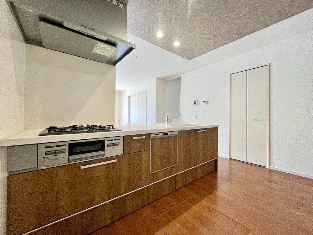 岡崎市中島西町1期　全2棟　1号棟 画像4