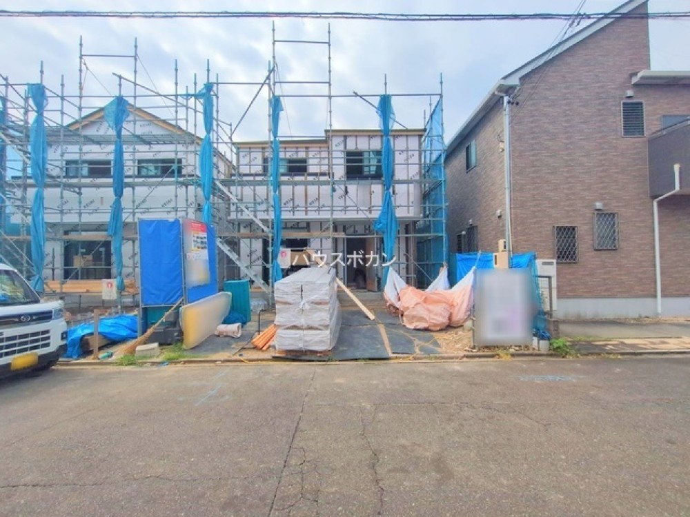 現在建築中！