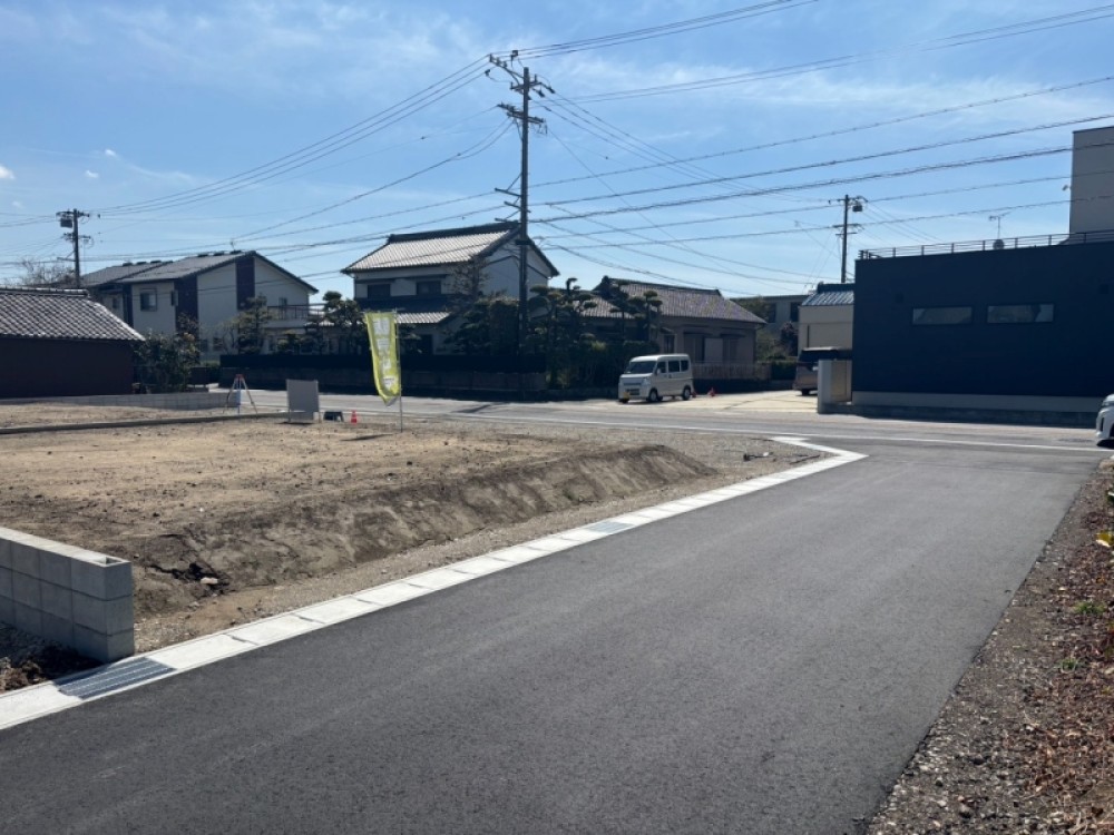 建築条件無し。お好きなメーカーで施工可能◎