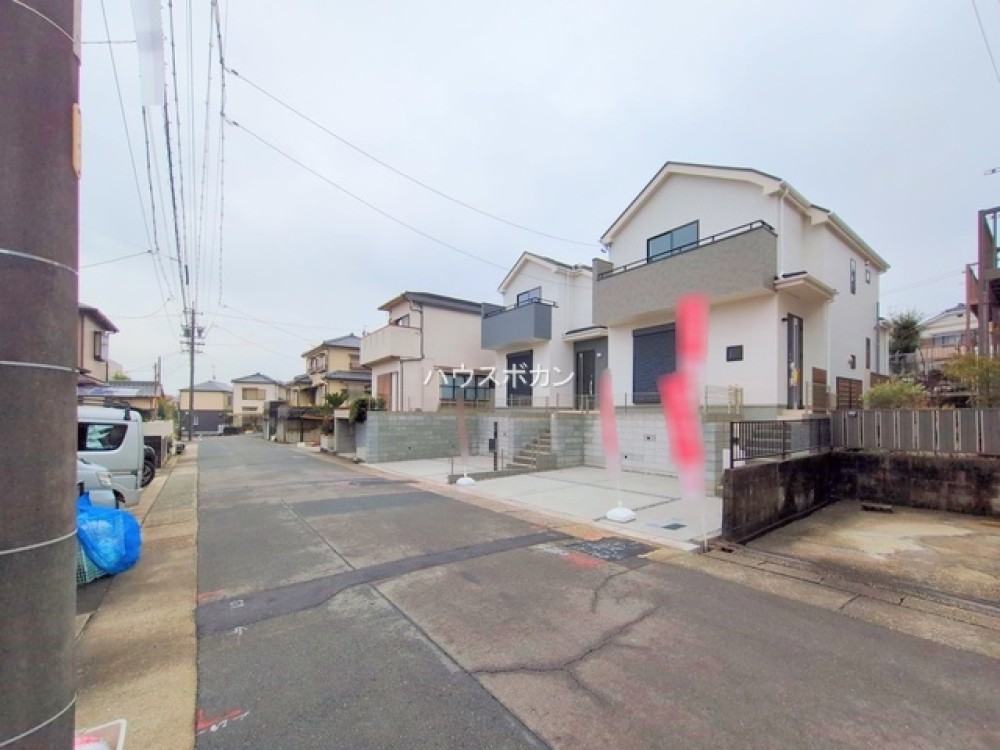 前面道路広々！