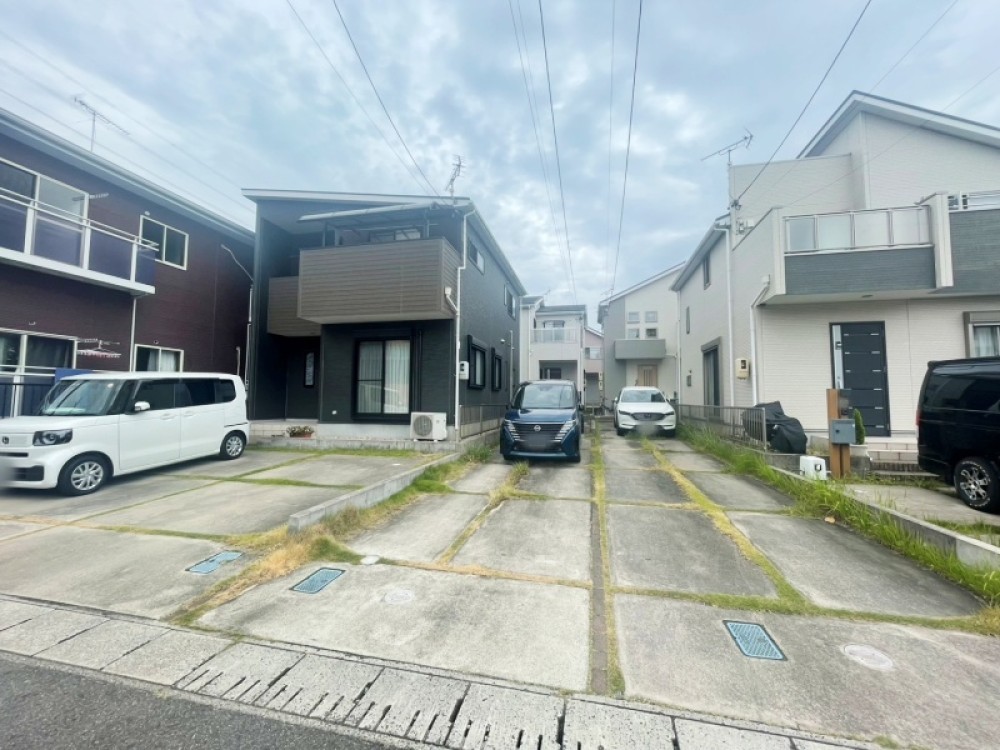 南面道路接道！前面道路約6.0m！