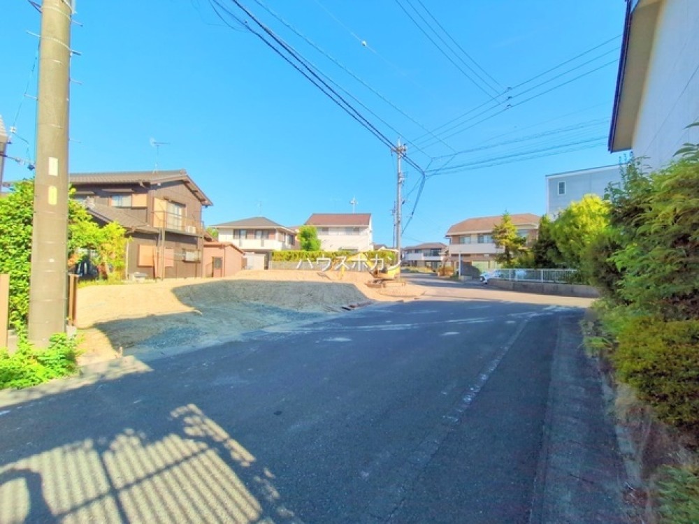 最寄り駅は、名鉄常滑線「寺本」駅！