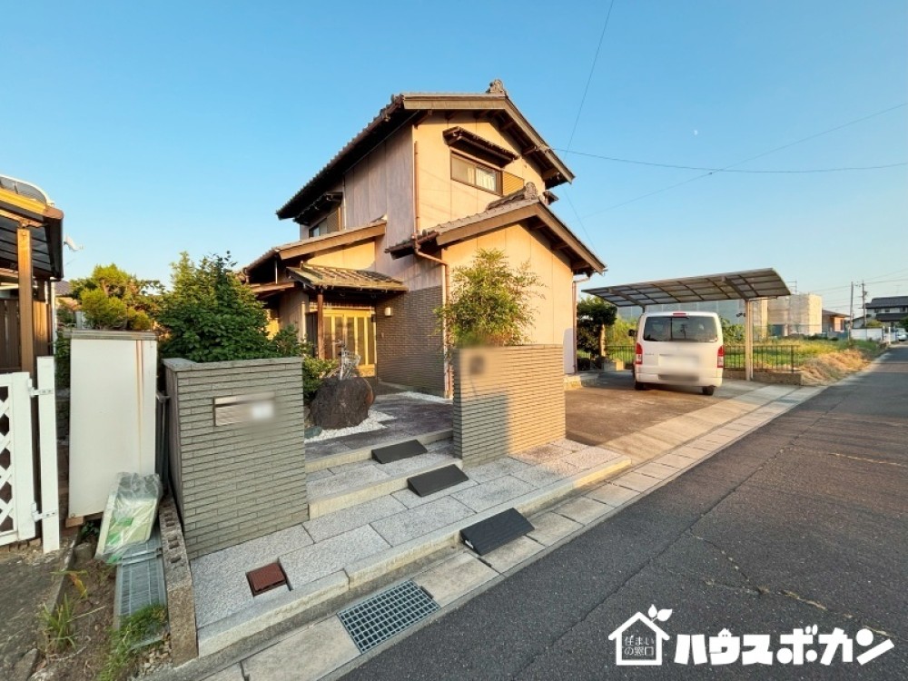 車通りが少なくお子様からご年配の方まで安心です！