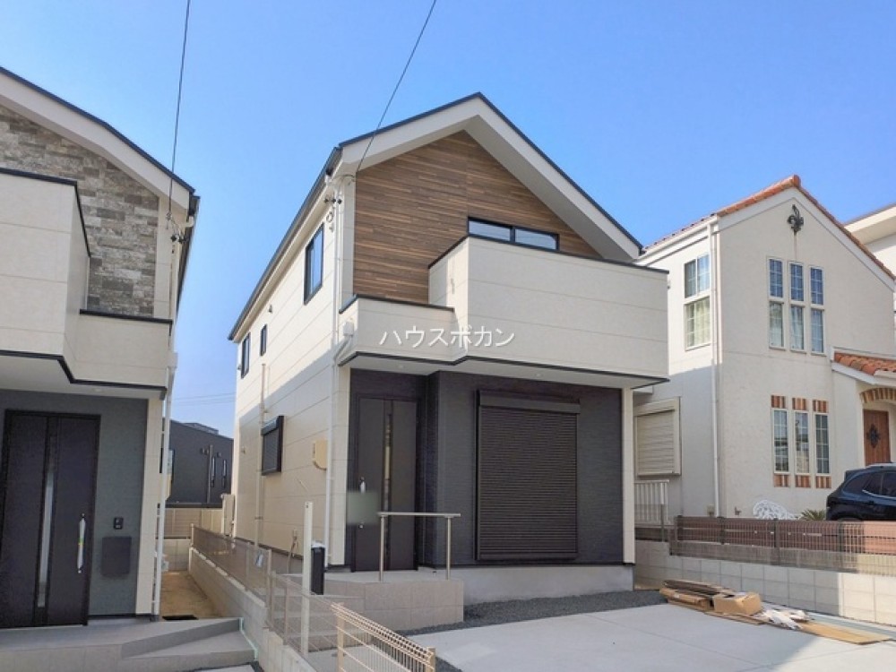 前面道路広々！